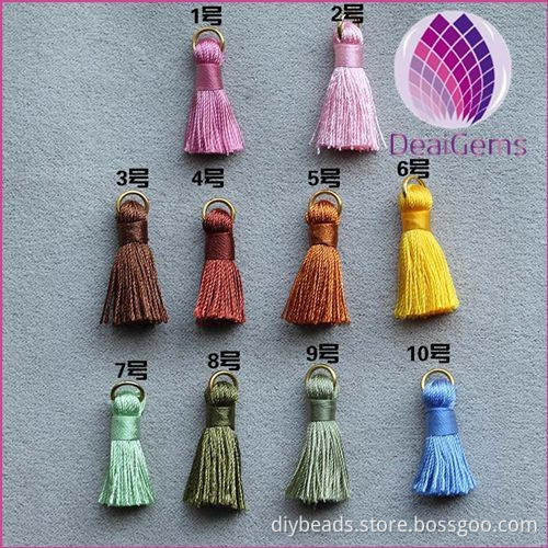 handmade polyester tassels with alloy ring